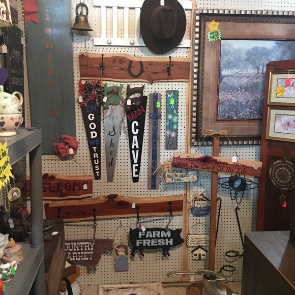 Meet your Posher, Charity - Picture 6 of 8